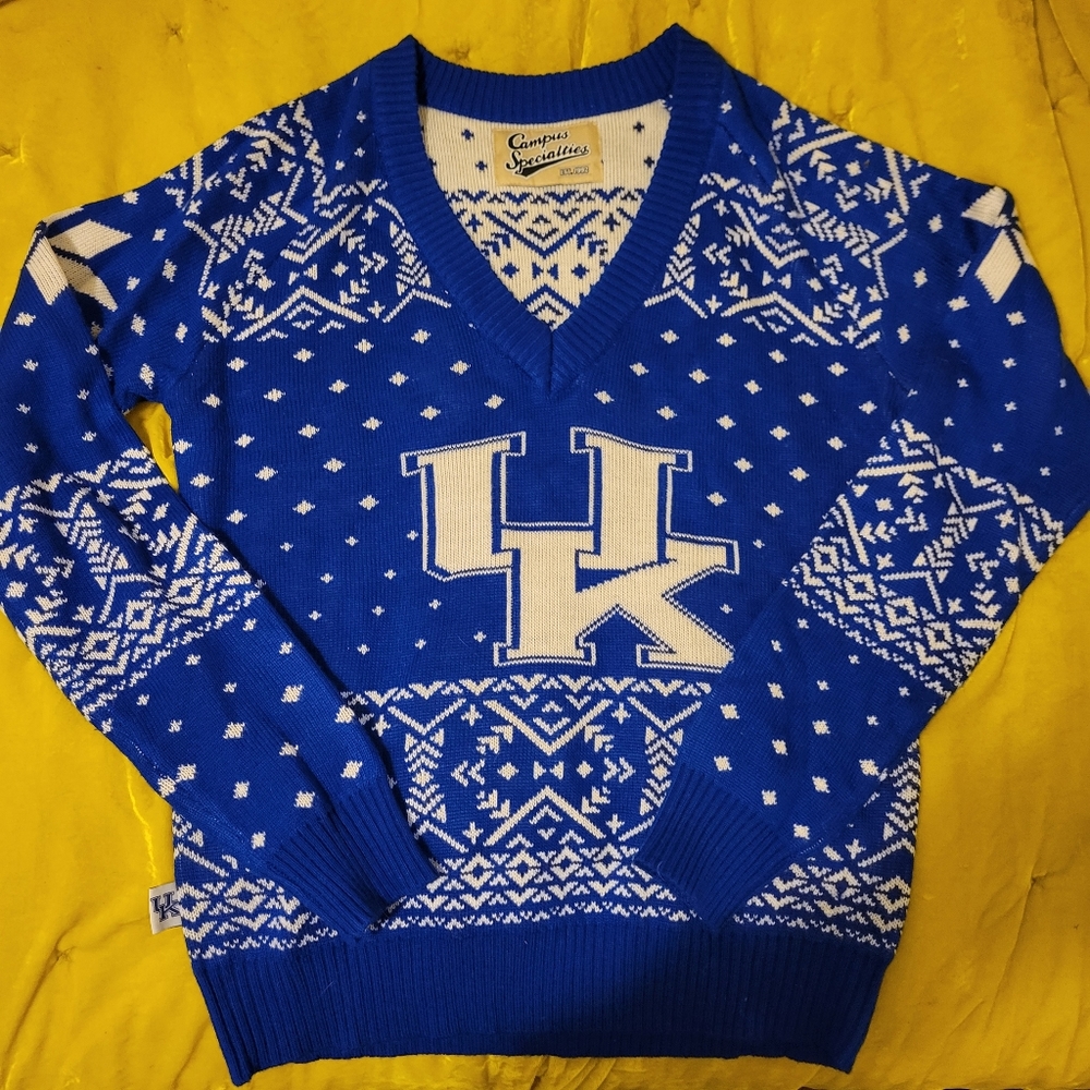 University of Kentucky Campus Specialties V-neck holiday sweater